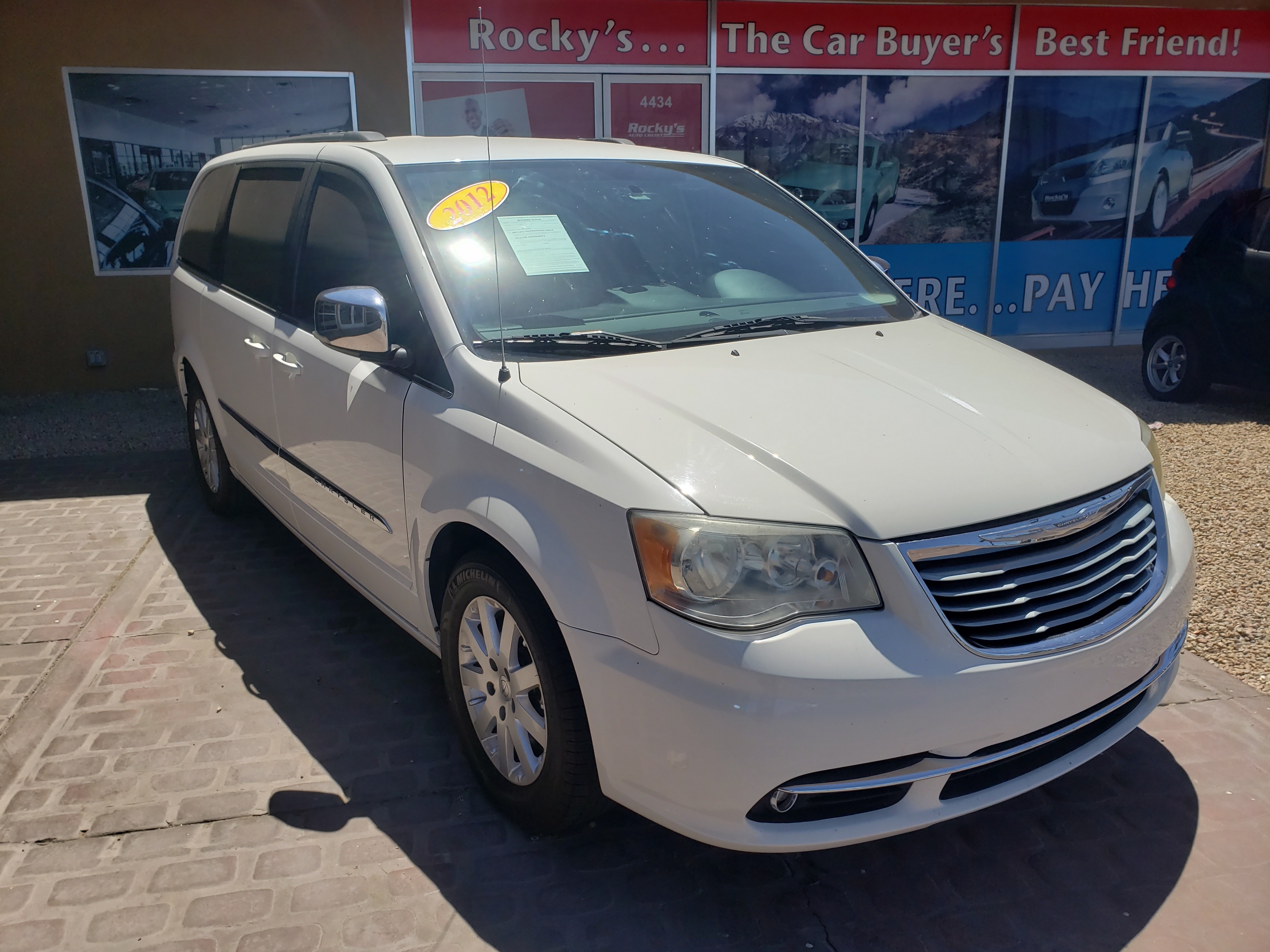 Chrysler town country 4